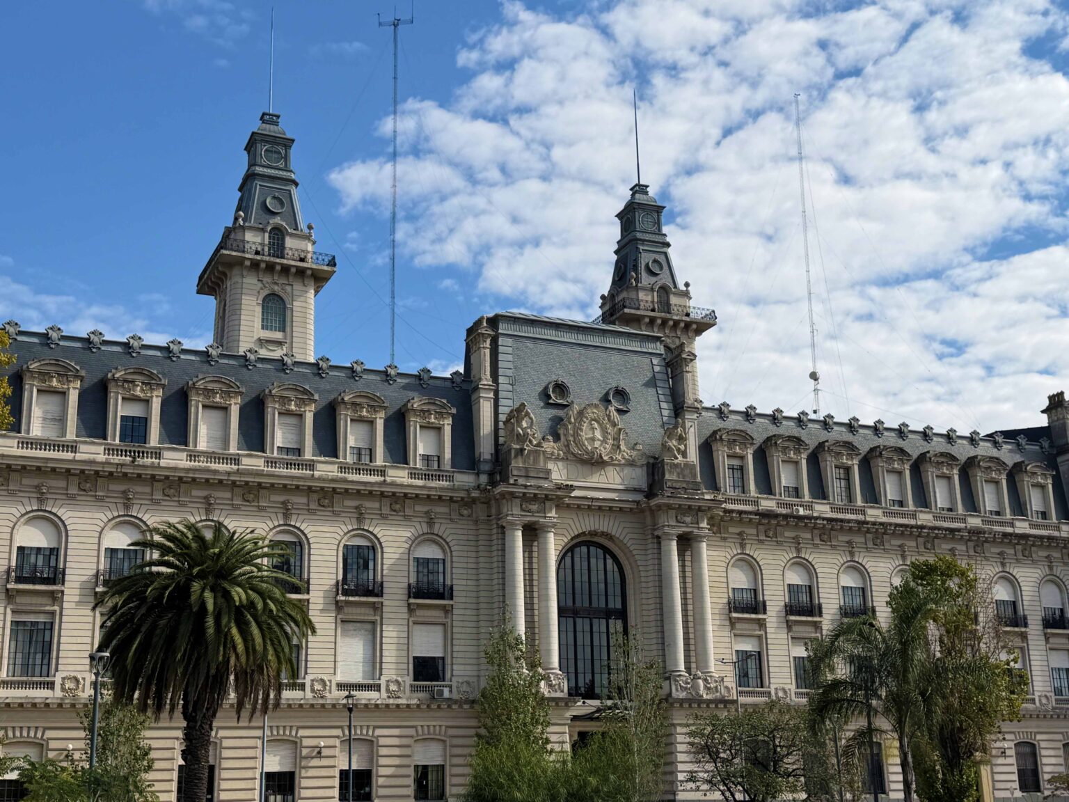 La sorpresiva salida del jefe de Aduana abre interrogantes entre exportadores
